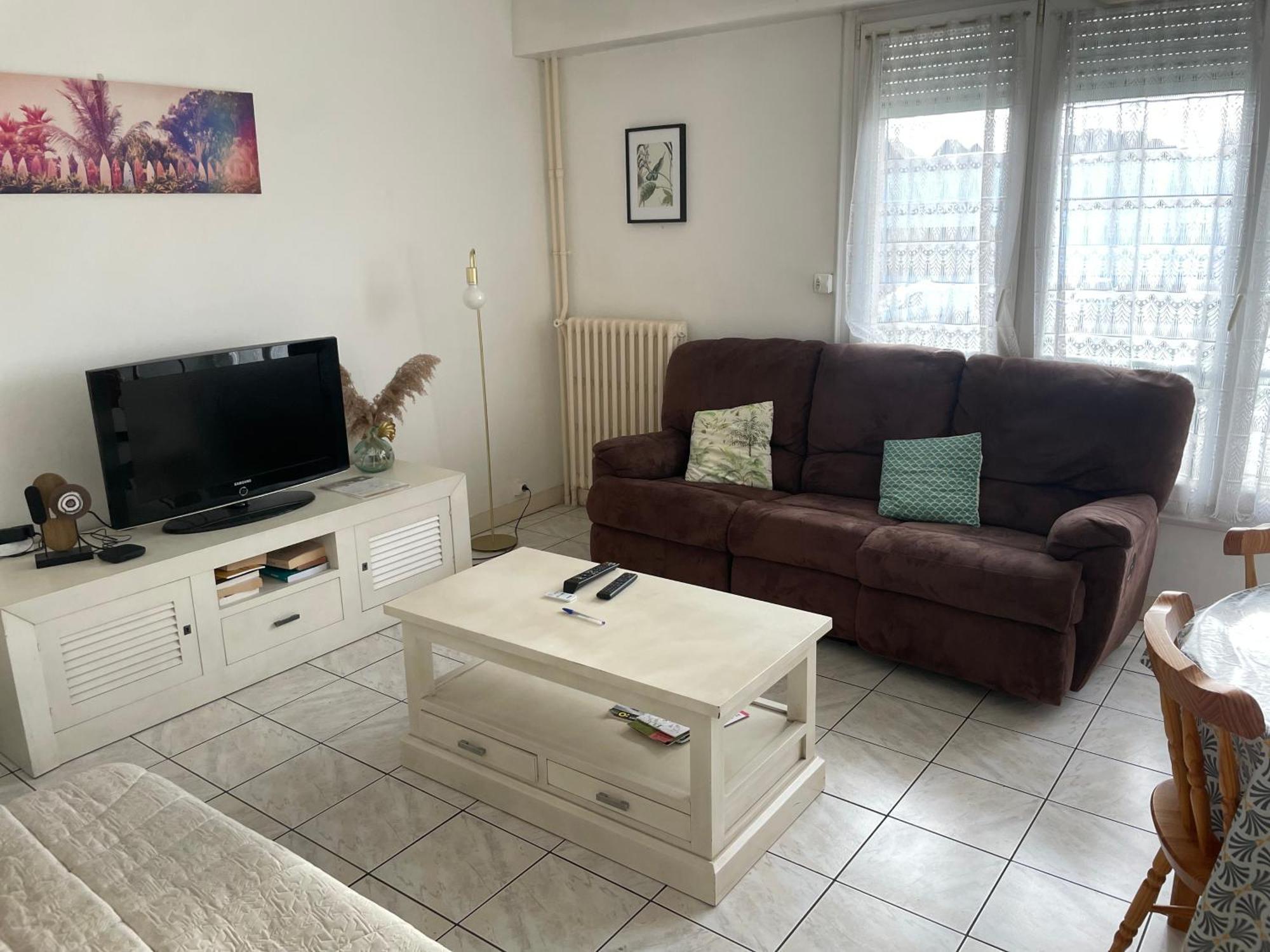 2 Accès Direct Circuit Et Gare En Tram En Moins De 10mn Appartement *